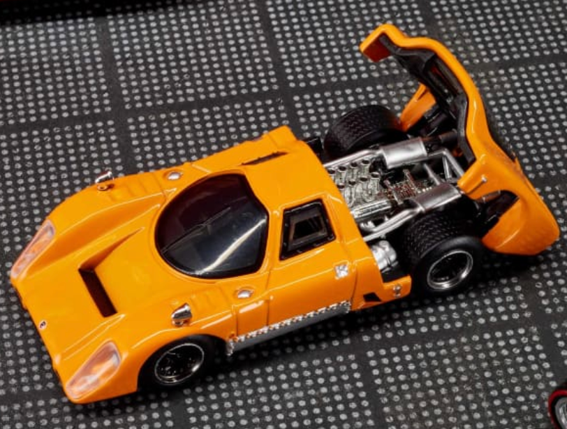 McLaren M6GT-Hot Wheels Elite64