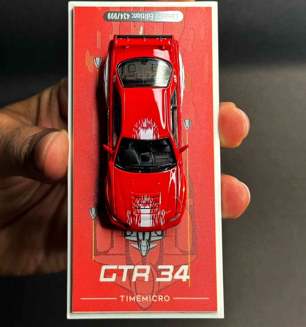 Nissan Skyline GT-R R34 Red limited to 999 units worldwide
