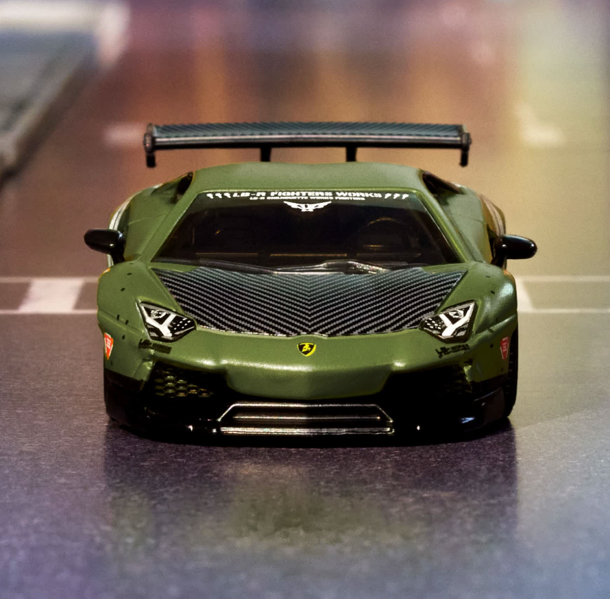LBWK Lamborghini Aventador LP 700-4 -Hot Wheels Elite64 (Mattel Exclusive)