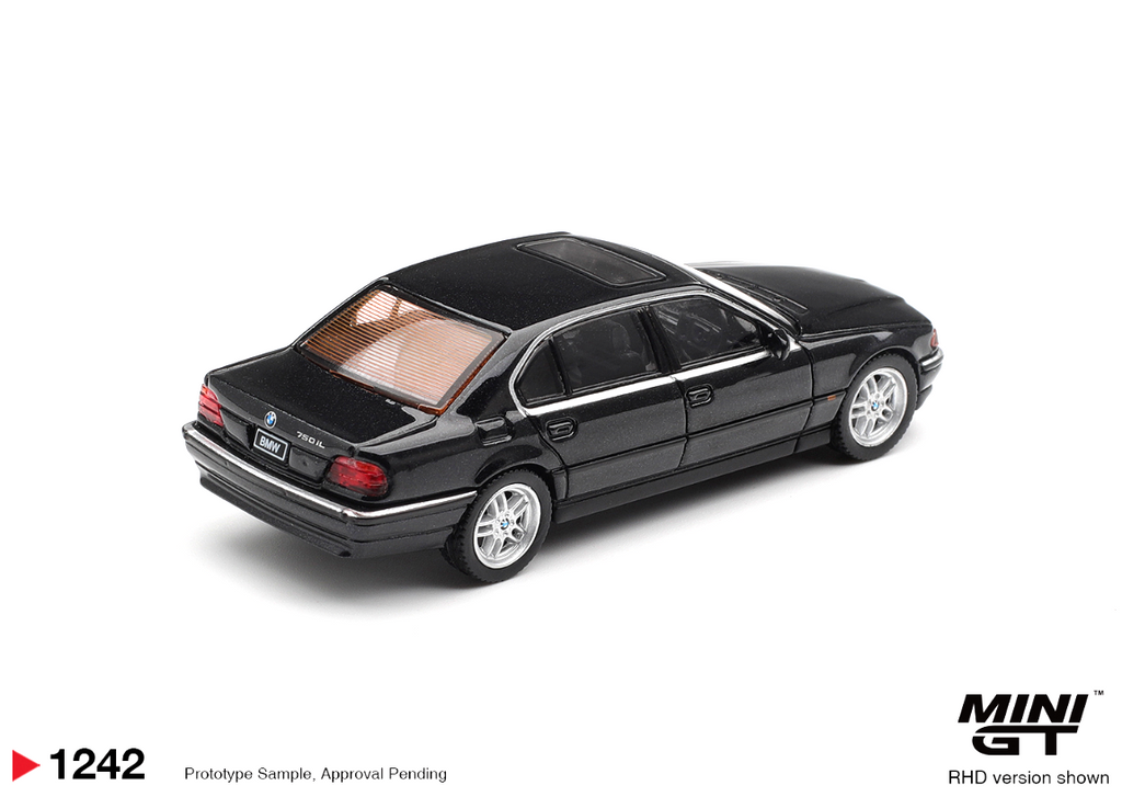 (Pre-Order) BMW 750IL Black Sapphire  (Blister Packaging)