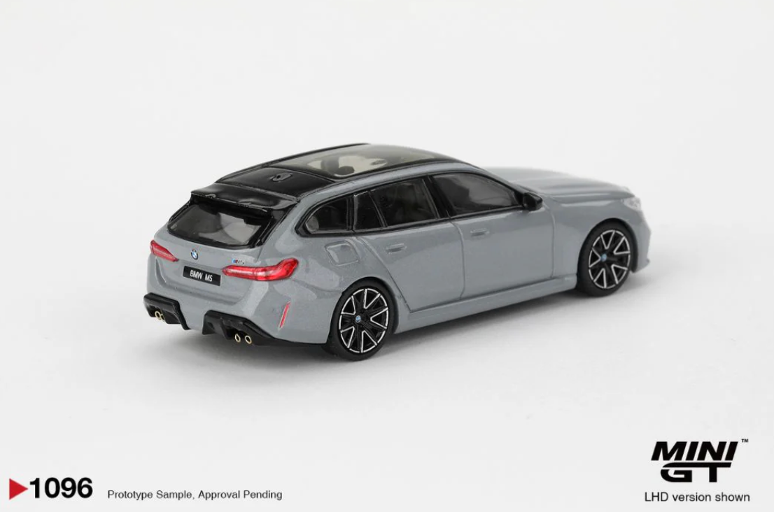 BMW M5 Touring Brooklyn Grey Metallic (Box pack) #1096