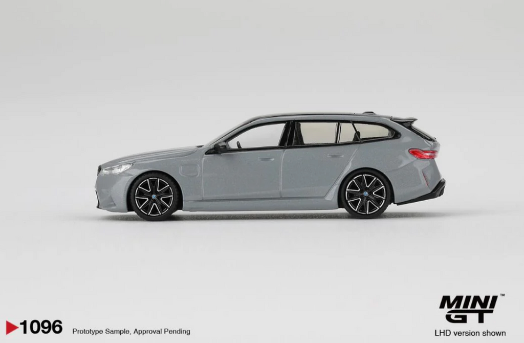 BMW M5 Touring Brooklyn Grey Metallic (Box pack) #1096