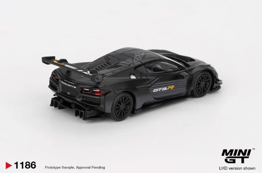 Mini GT #1186: Chevrolet Corvette Z06 GT3.R Road America Test car (Box pack)