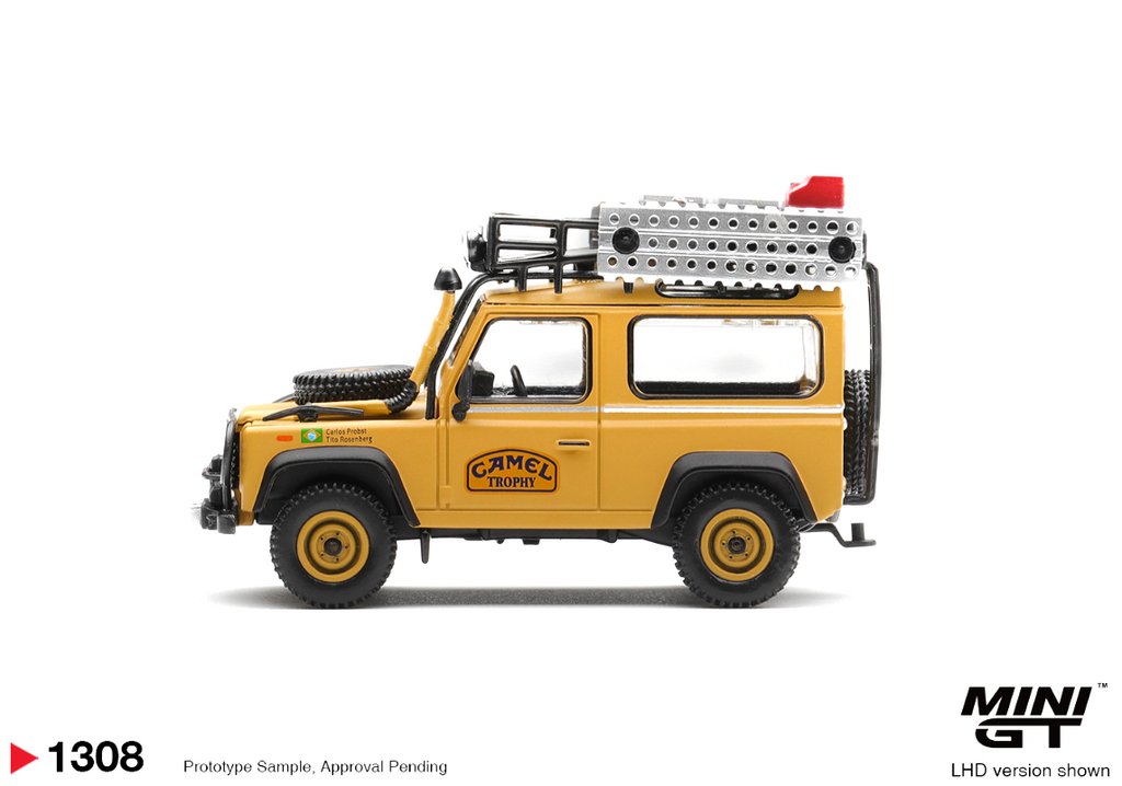 (Pre-Order)Land Rover Defender 90 1985 Camel Trophy Borneo Team Brazil (Box Packaging)
