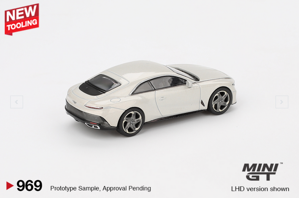 Bentley Batur Bonneville Pearl #969 (Box Version)