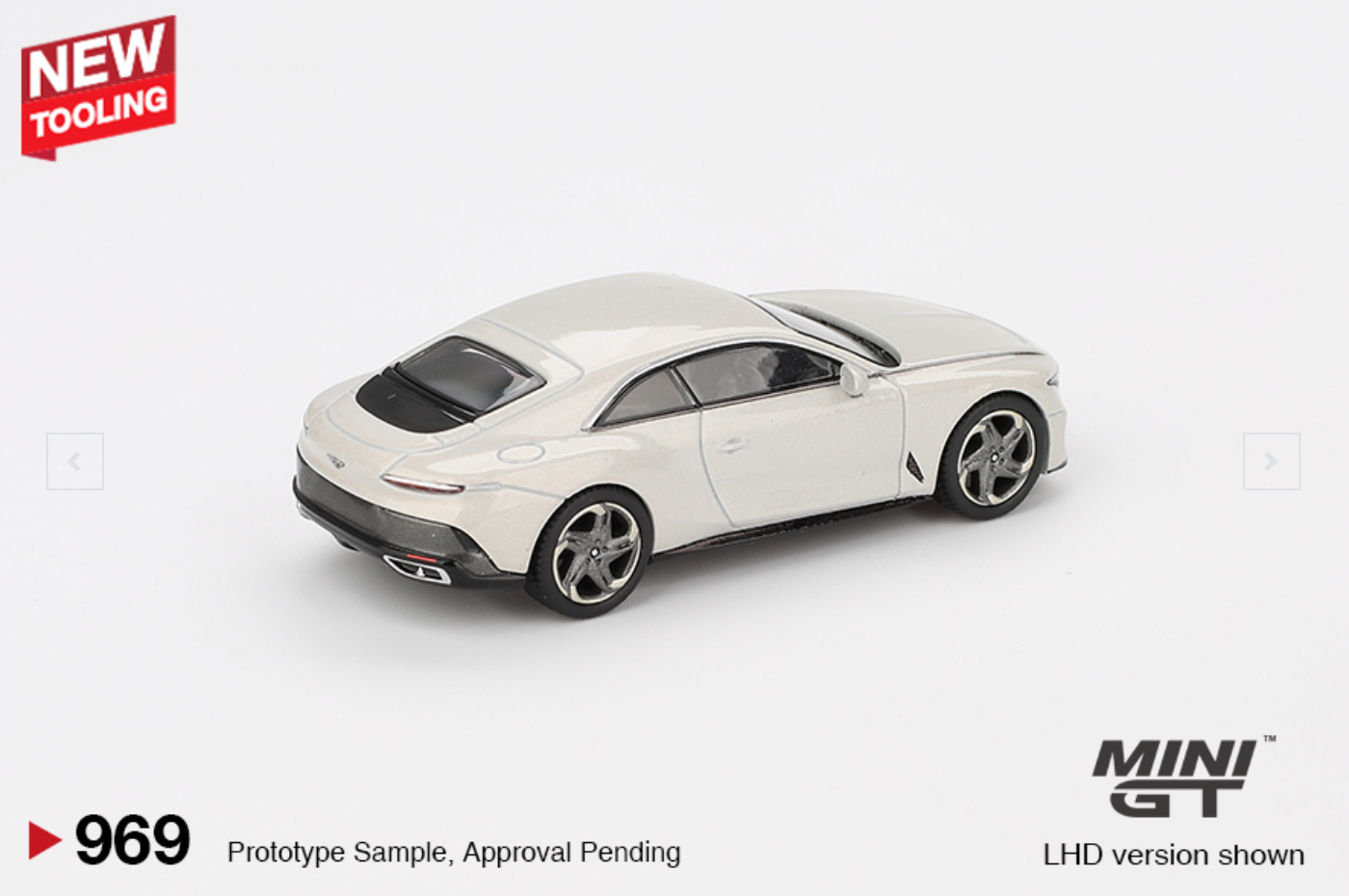 Bentley Batur Bonneville Pearl #969 (Box Version)