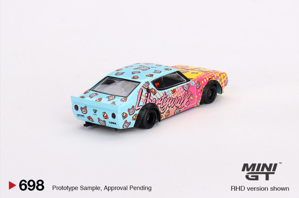 (Pre-Order) Nissan Skyline Kenmeri Liberty Walk LBWK KUMA #698 [Box version]