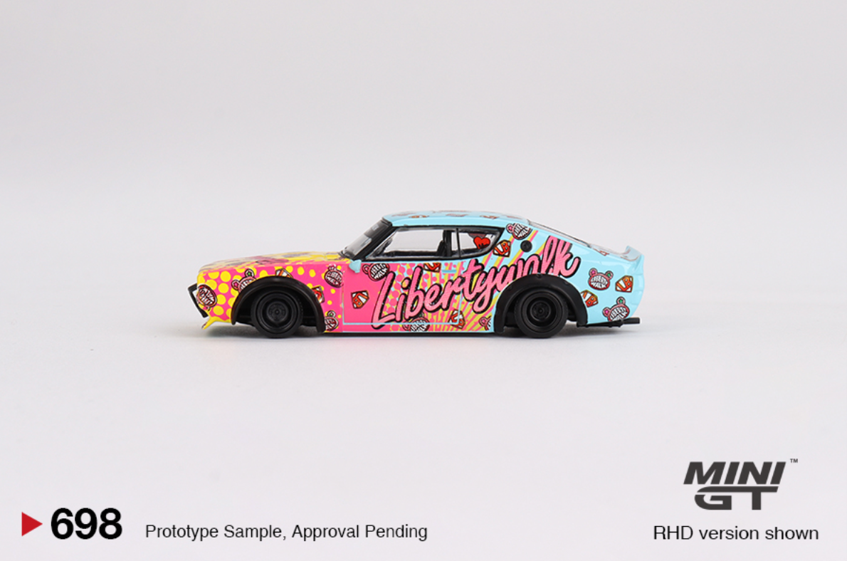 (Pre-Order) Nissan Skyline Kenmeri Liberty Walk LBWK KUMA #698 [Box version]