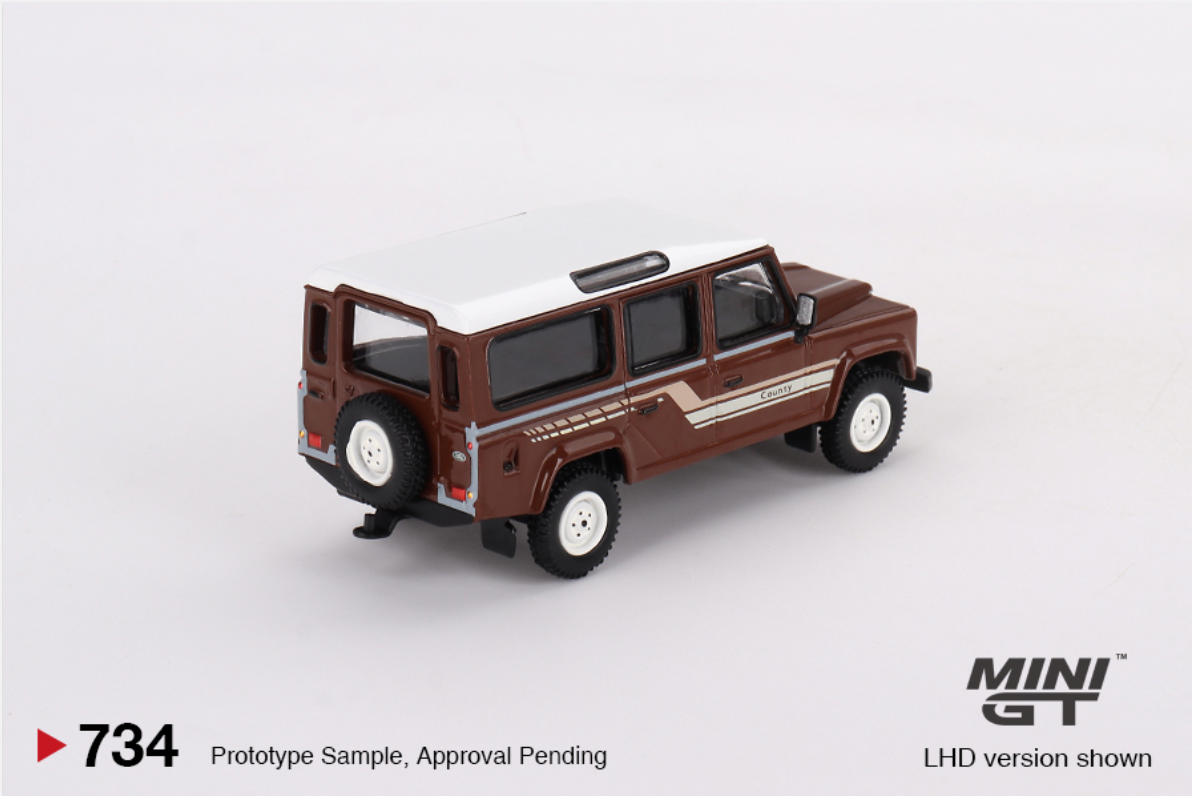 (Pre-order) Land Rover Defender 110 1985 County Station Wagon Russet Brown #734 [Blister version]