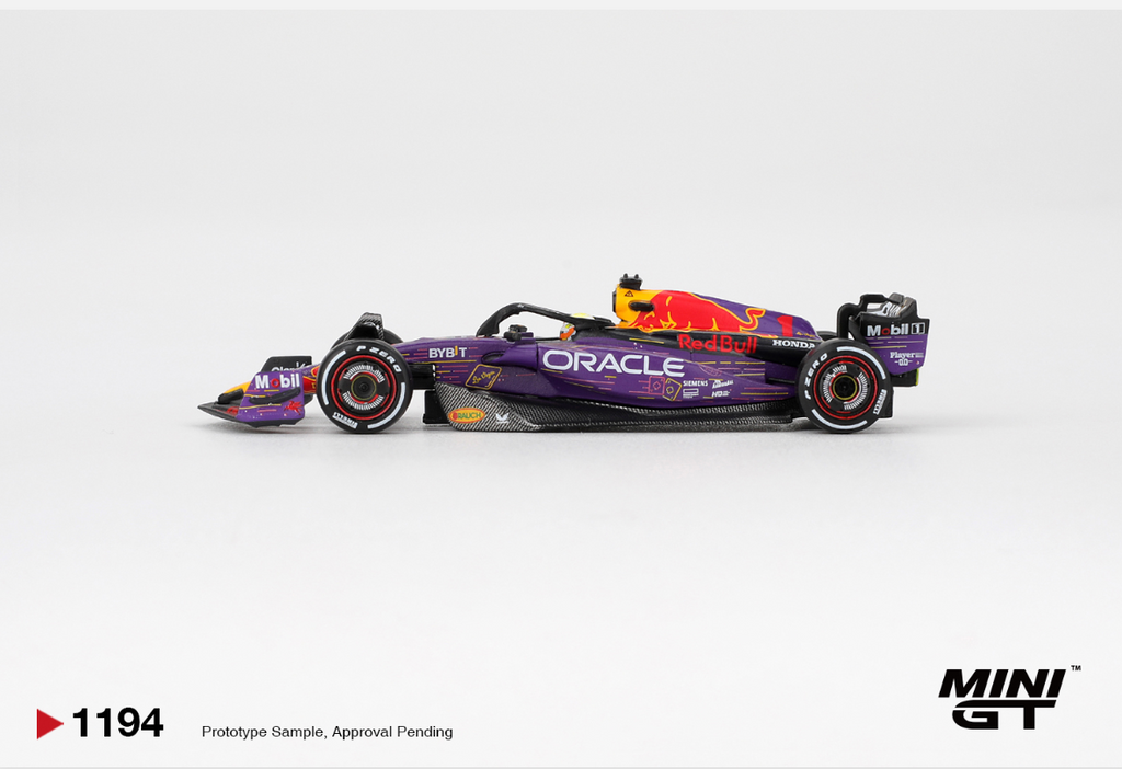 (Pre-Order) Oracle Red Bull Racing RB19 #1 Max Verstappen 2023 F1 2023 Las Vegas GP Winner [BOX]