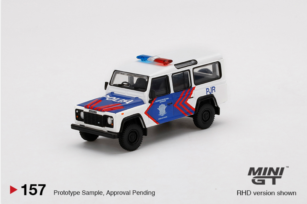 (Pre-Order)Land Rover Defender 110 Korlantas Polri – Indonesian Traffic Police [BOX] #157