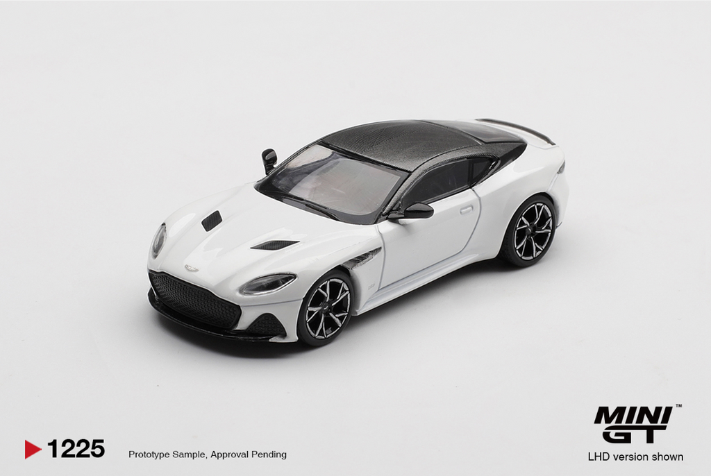 Aston Martin DBS Stratus White #1225 [Blister]