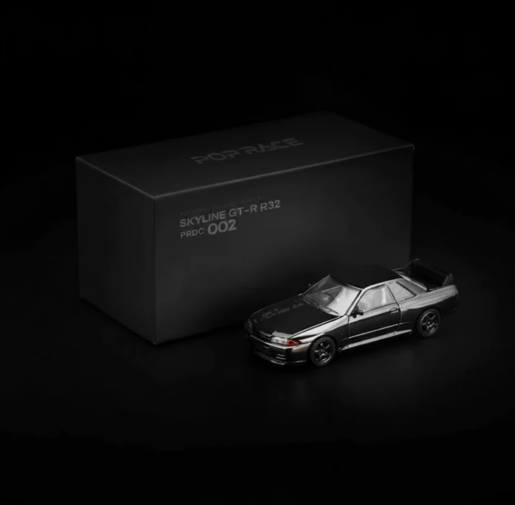 Nissan Skyline GT-R R32 Dark Chrome Series PRDC-002