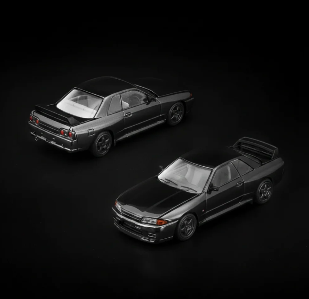 Nissan Skyline GT-R R32 Dark Chrome Series PRDC-002