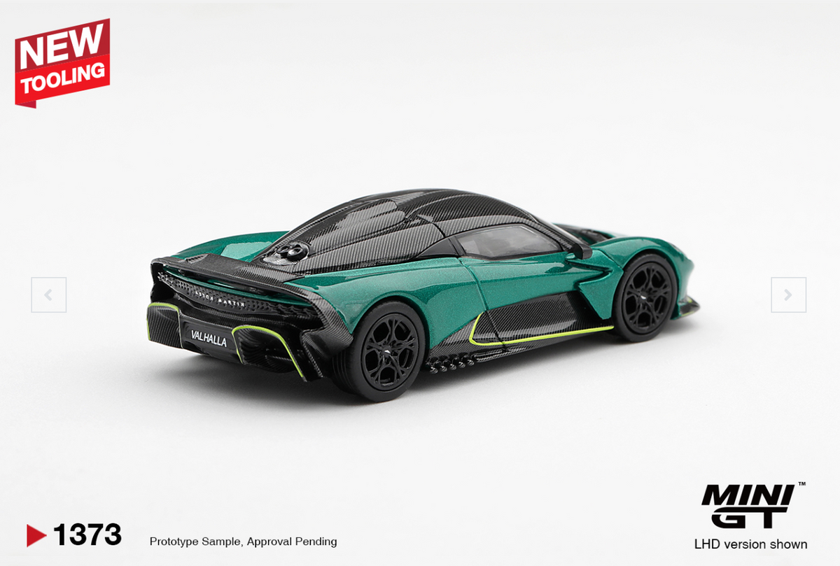 (PRE-ORDER) MINI GT 1:64 Aston Martin Valhalla Podium Green #1373 [Box]